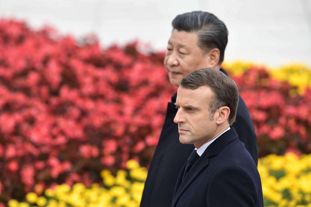 Linkėjimai iš Europos, Xi. -- Scanpix