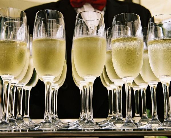 Šampano burbuliukų istorija