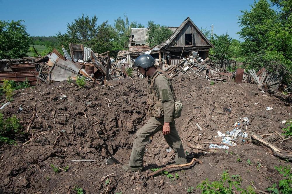 Rytų fronte Rusija griauna rajoną po rajono. Taikių gyventojų beveik nebeliko. -- Ukrainos kariuomenė