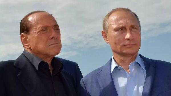 S. Berlusconi giustifica V. Putin dicendo che gli ucraini avrebbero dovuto essere sostituiti da “persone oneste”.  Alfa.lt