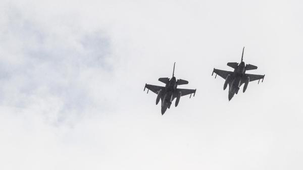 Polskie siły zbrojne zastąpiły Czechów w misji NATO Air Policing.  Alfa.lt