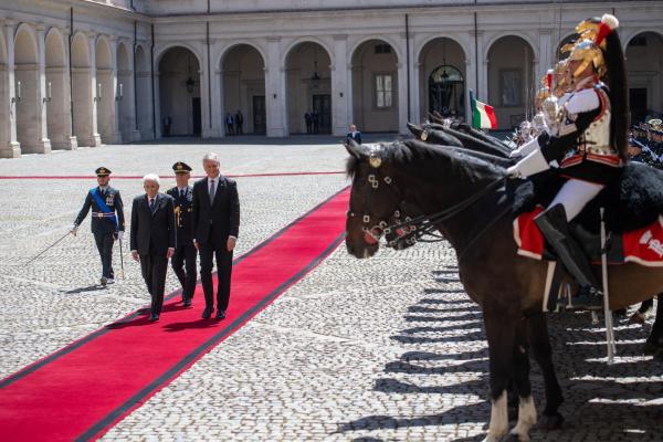 G. Nausėda, che ha incontrato i vertici italiani, dice di vedere “grandi amici dell’Ucraina”.  Alfa.lt