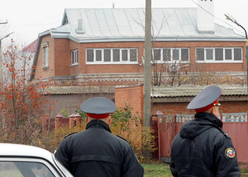 Ūkininko namai, kuriuose grupuotė išžudė visą šeimą -- Policijos nuotr.